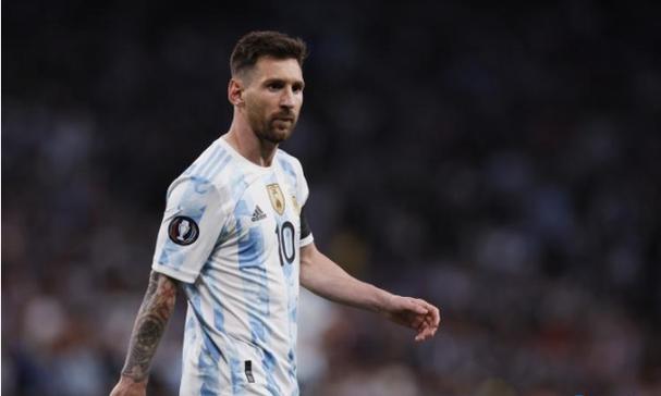 为何常规动力航母可以使用电磁弹射 中国方案的创新突破